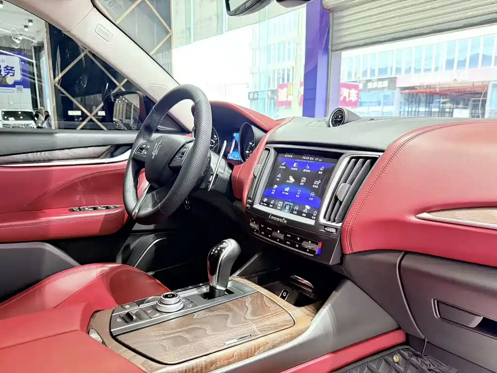 Maserati Maserati Levante 2016 3.0T Standard 2016 - thumbnail 16