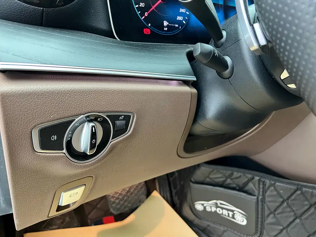 Mercedes-Benz Mercedes-Benz E-Class 2021 Model Year Facelift E 300 L Sport Luxury 2021 - thumbnail 5