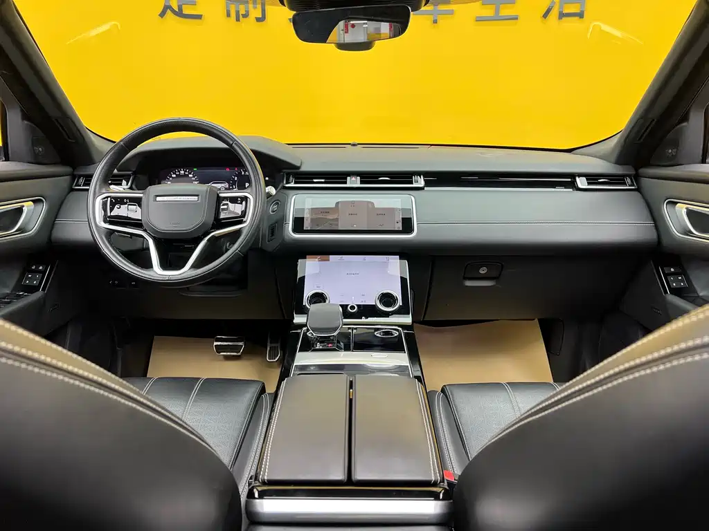 Land Rover Range Rover Velar 2022 250PS Gold Collection Edition 2023 - thumbnail 11
