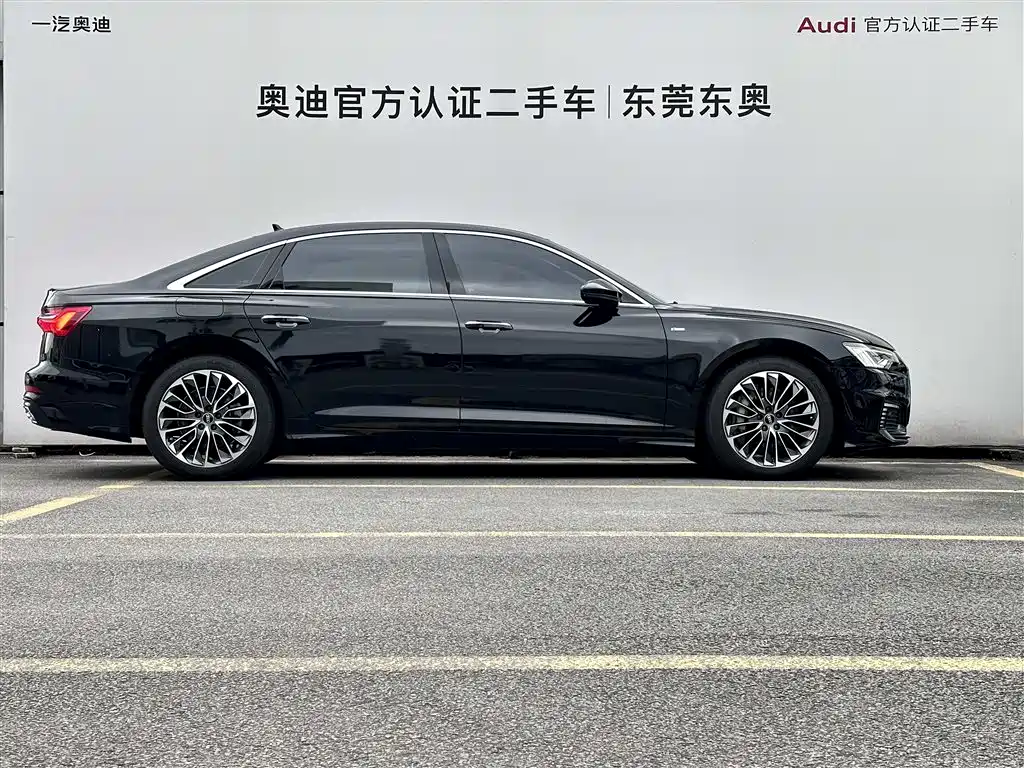 Audi Audi A6L New Energy 2022 Model 55 TFSI e quattro 2022 - thumbnail 3