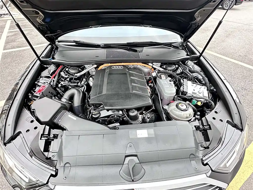 Audi Audi A6L New Energy 2022 Model 55 TFSI e quattro 2022 - thumbnail 9