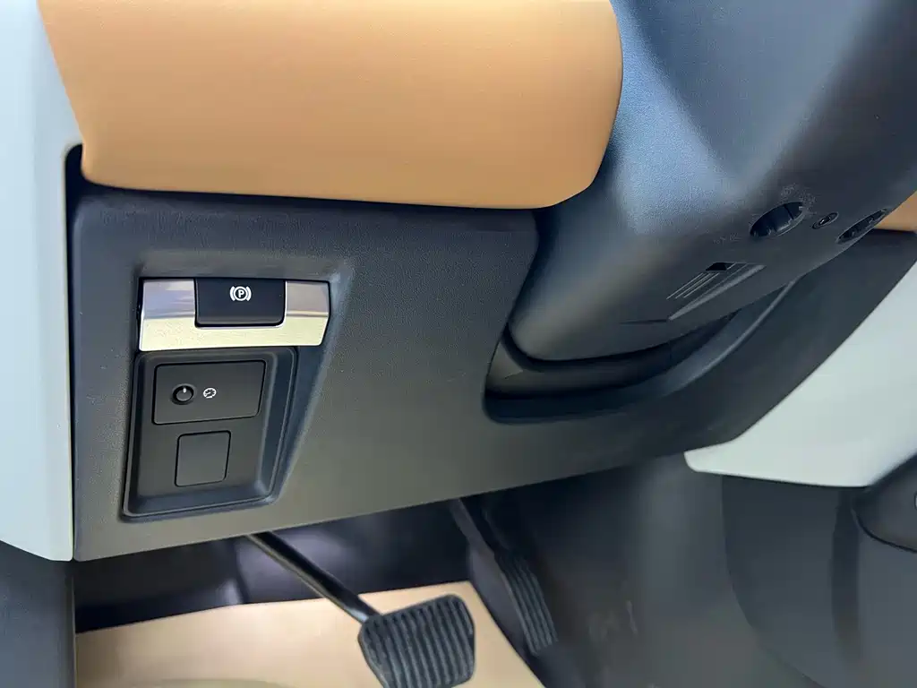 Land Rover Land Rover Defender 2023 130 3.0T P400 HSE 2023 - thumbnail 6