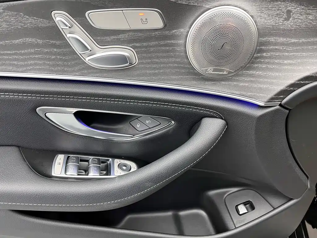 Mercedes-Benz Mercedes-Benz E-Class 2022 Model Year Facelift E 260 L Sport 2022 - thumbnail 5