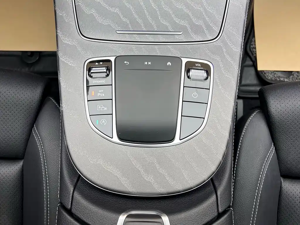 Mercedes-Benz Mercedes-Benz E-Class 2022 Model Year Facelift E 260 L Sport 2022 - thumbnail 25