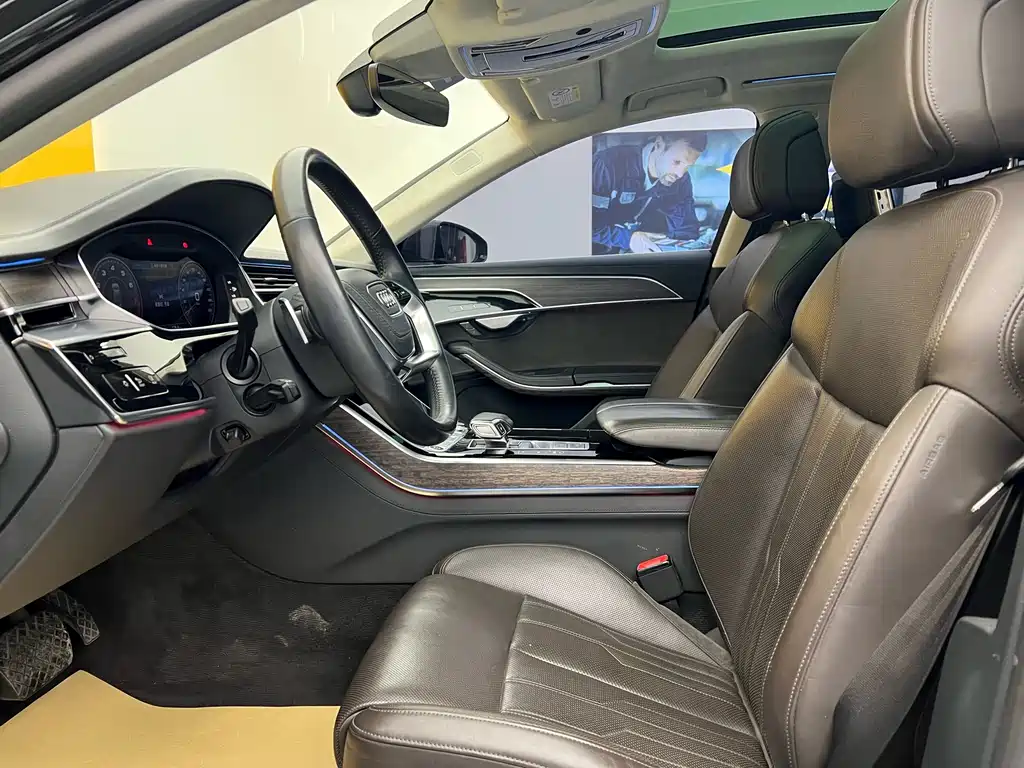 Audi Audi A8 2021 A8L 55 TFSI quattro Prestige 2021 - thumbnail 3