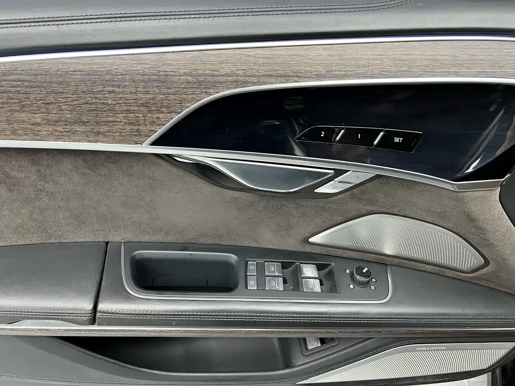 Audi Audi A8 2021 A8L 55 TFSI quattro Prestige 2021 - thumbnail 5
