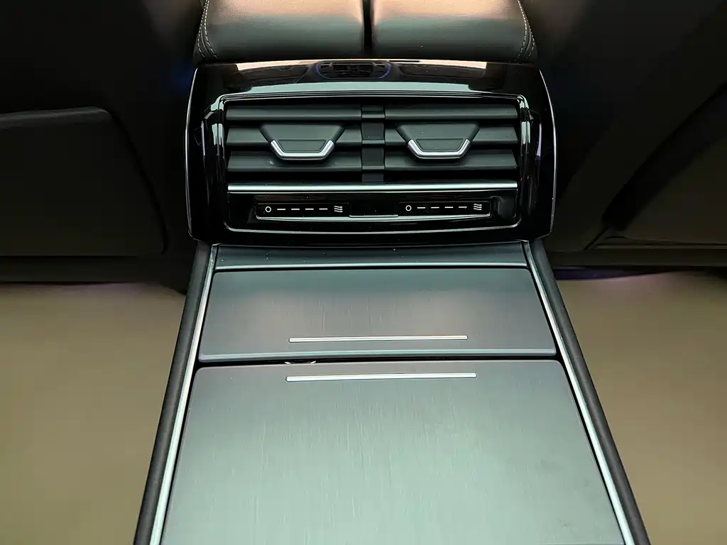 Audi Audi A8 2021 A8L 55 TFSI quattro Prestige 2021 - thumbnail 28