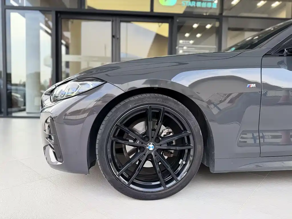 BMW BMW 4 Series 2022 425i M Sport Shadowline Package 2023 - thumbnail 4