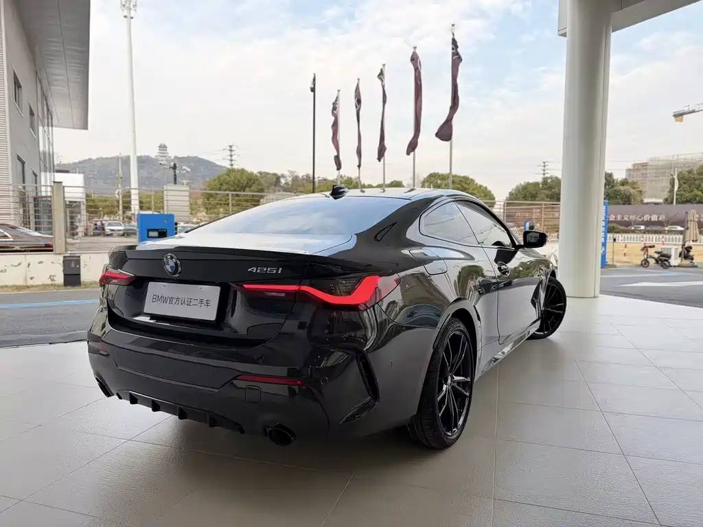 BMW BMW 4 Series 2022 425i M Sport Shadowline Package 2023 - thumbnail 5