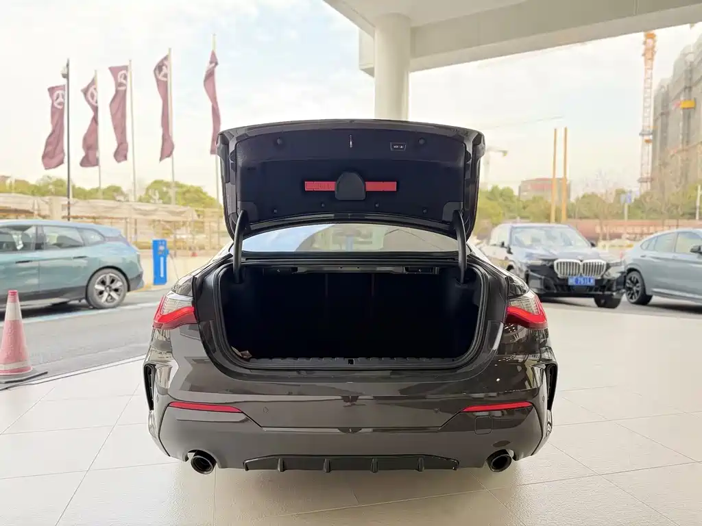 BMW BMW 4 Series 2022 425i M Sport Shadowline Package 2023 - thumbnail 7