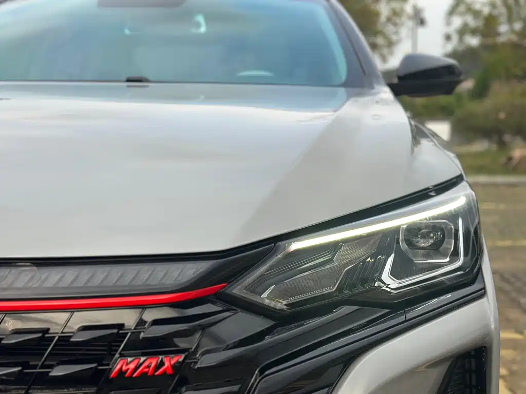 Dongfeng Fengshen Yi Xuan MAX 2023 1.5T Super Cool Dad Edition 2023 - thumbnail 4