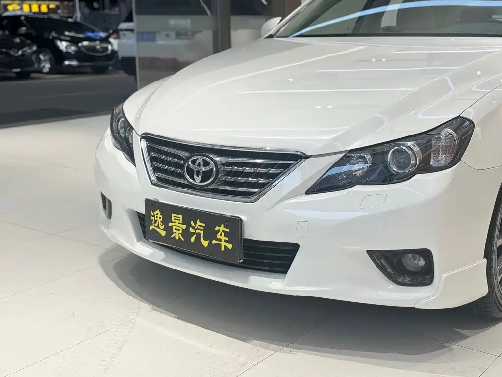 Toyota Reiz 2012 2.5V Elegant Elite Edition 2013 - thumbnail 18