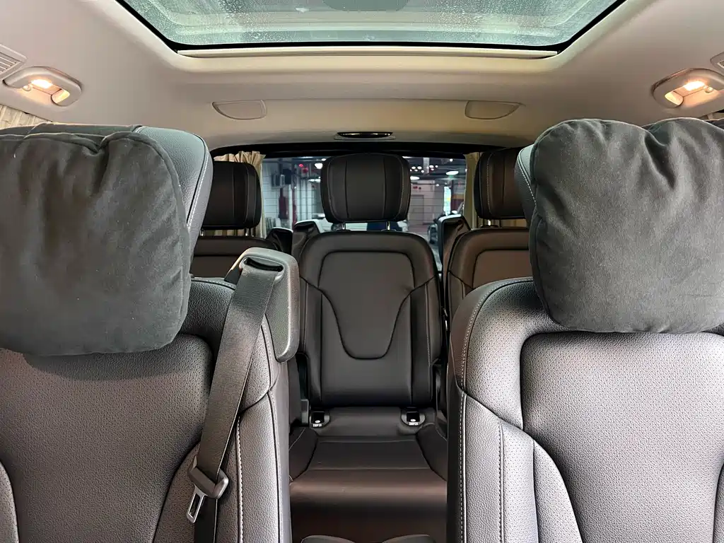Mercedes-Benz Mercedes-Benz V-Class 2021 V 260 Exclusive Edition 2022 - thumbnail 10