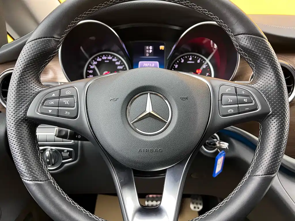 Mercedes-Benz Mercedes-Benz V-Class 2021 V 260 Exclusive Edition 2022 - thumbnail 12