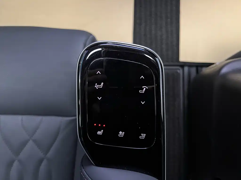 GAC Trumpchi GAC Trumpchi M8 2024 Master Series 400T Premium Edition 2026 - thumbnail 30