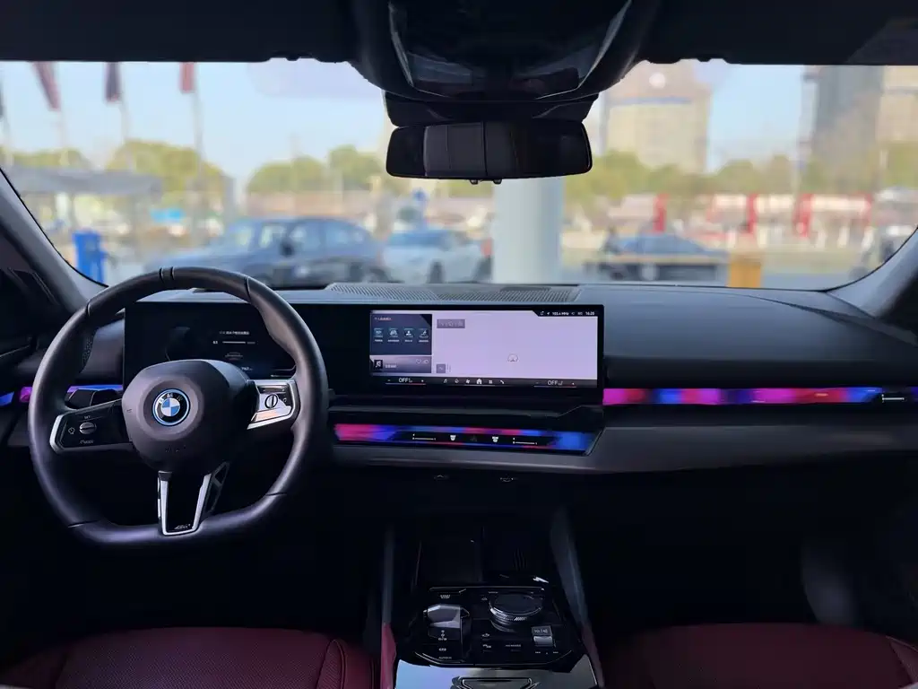 BMW BMW i5 2025 eDrive 40L M Sport Package 2025 - thumbnail 10