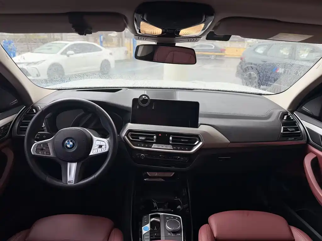 BMW BMW iX3 2023 Create Leading Model 2024 - thumbnail 10