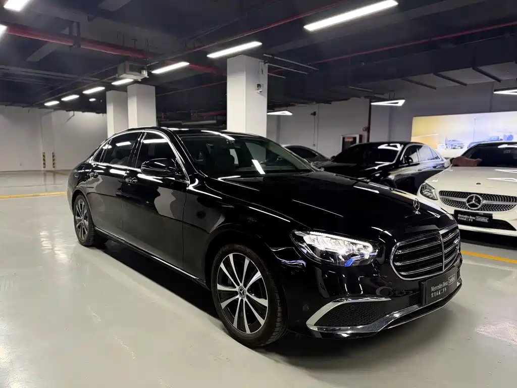 Mercedes-Benz Mercedes-Benz E-Class 2022 Model Year Facelift E 350 e L Plug-in Hybrid Sedan 2022 - thumbnail 3
