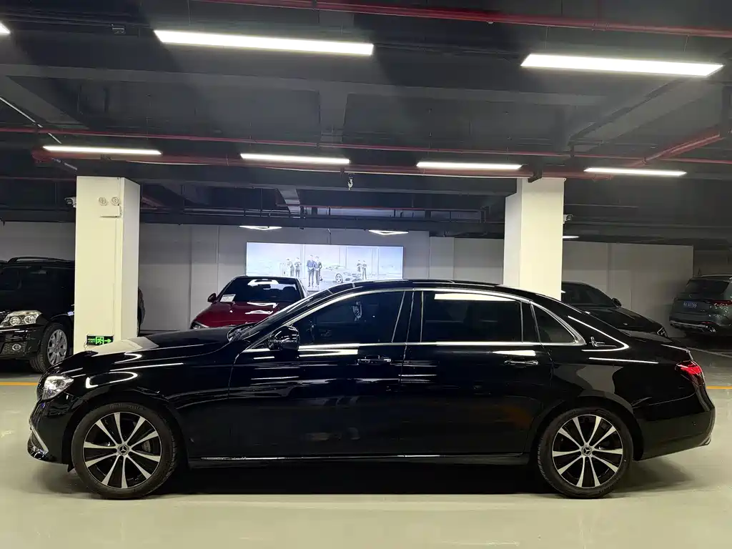 Mercedes-Benz Mercedes-Benz E-Class 2022 Model Year Facelift E 350 e L Plug-in Hybrid Sedan 2022 - thumbnail 8