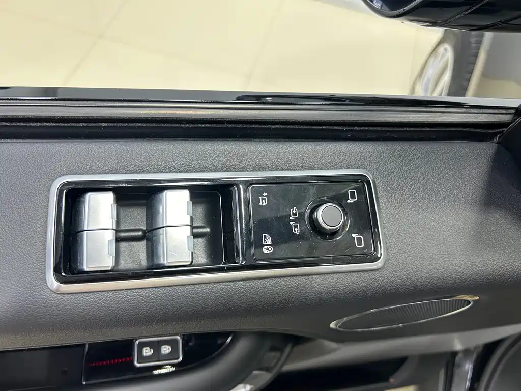 Land Rover Range Rover 2021 3.0 L6 Autobiography Long Wheelbase Classic Edition 2021 - thumbnail 9
