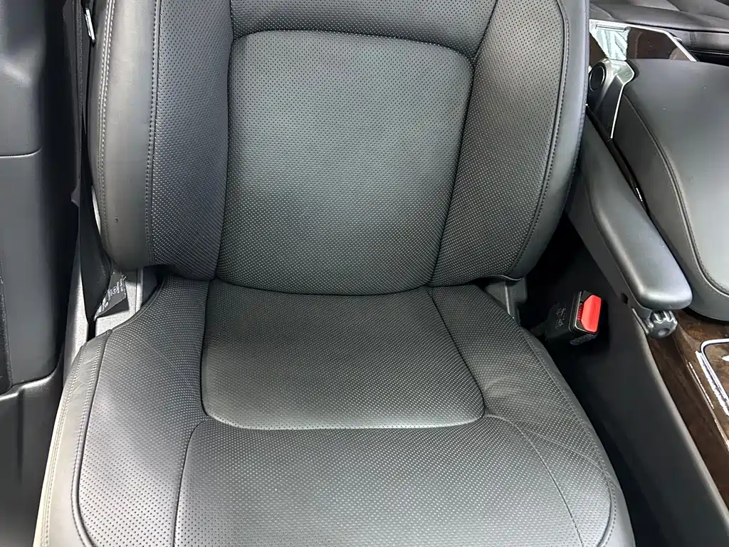 Land Rover Range Rover 2021 3.0 L6 Autobiography Long Wheelbase Classic Edition 2021 - thumbnail 24