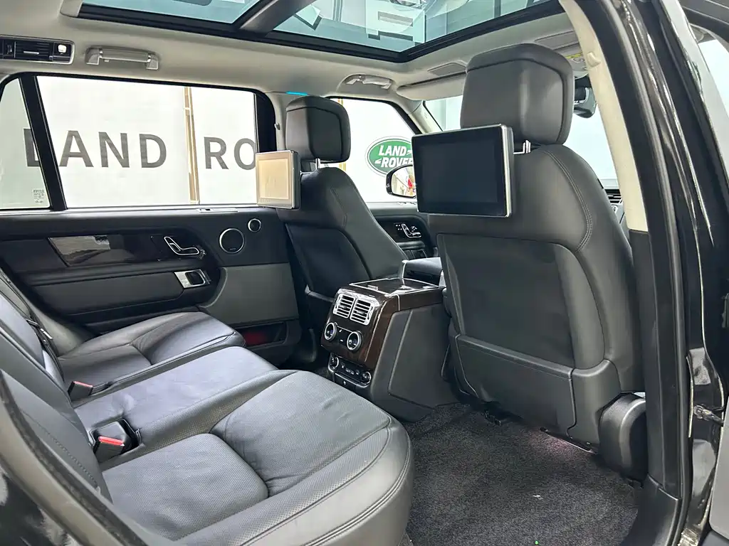 Land Rover Range Rover 2021 3.0 L6 Autobiography Long Wheelbase Classic Edition 2021 - thumbnail 29