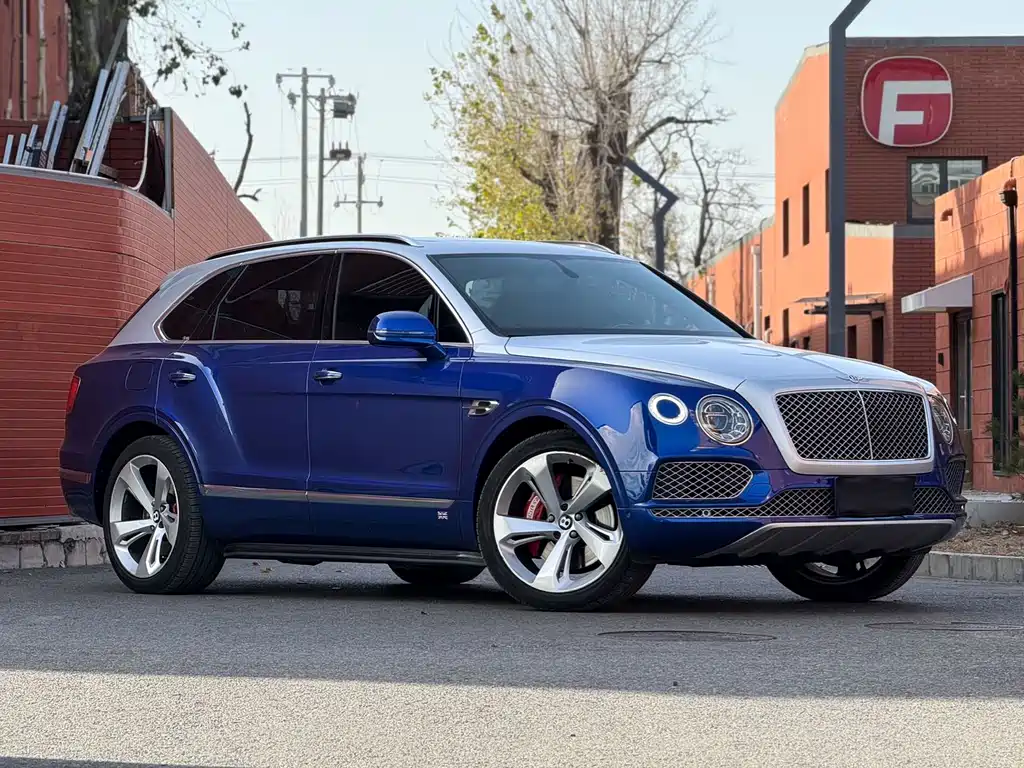 Bentley Bentayga 2018 4.0T V8 2018 - thumbnail 3