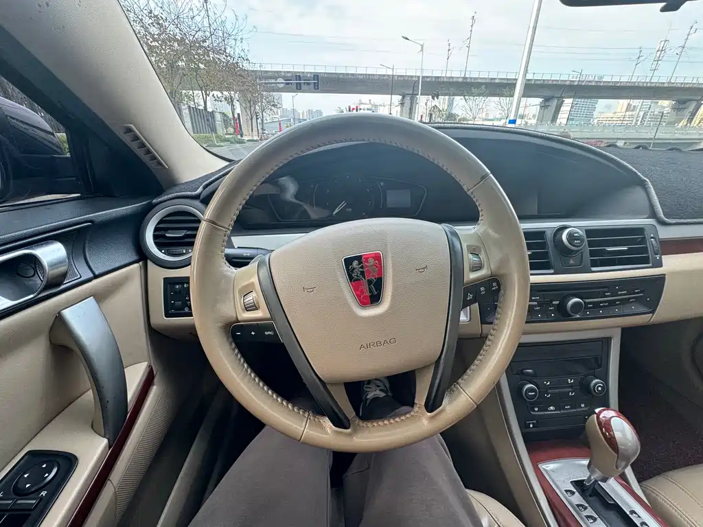 Roewe Roewe 550 2013 Classic Edition 550 1.8L Automatic Luxury Model 2014 - thumbnail 15