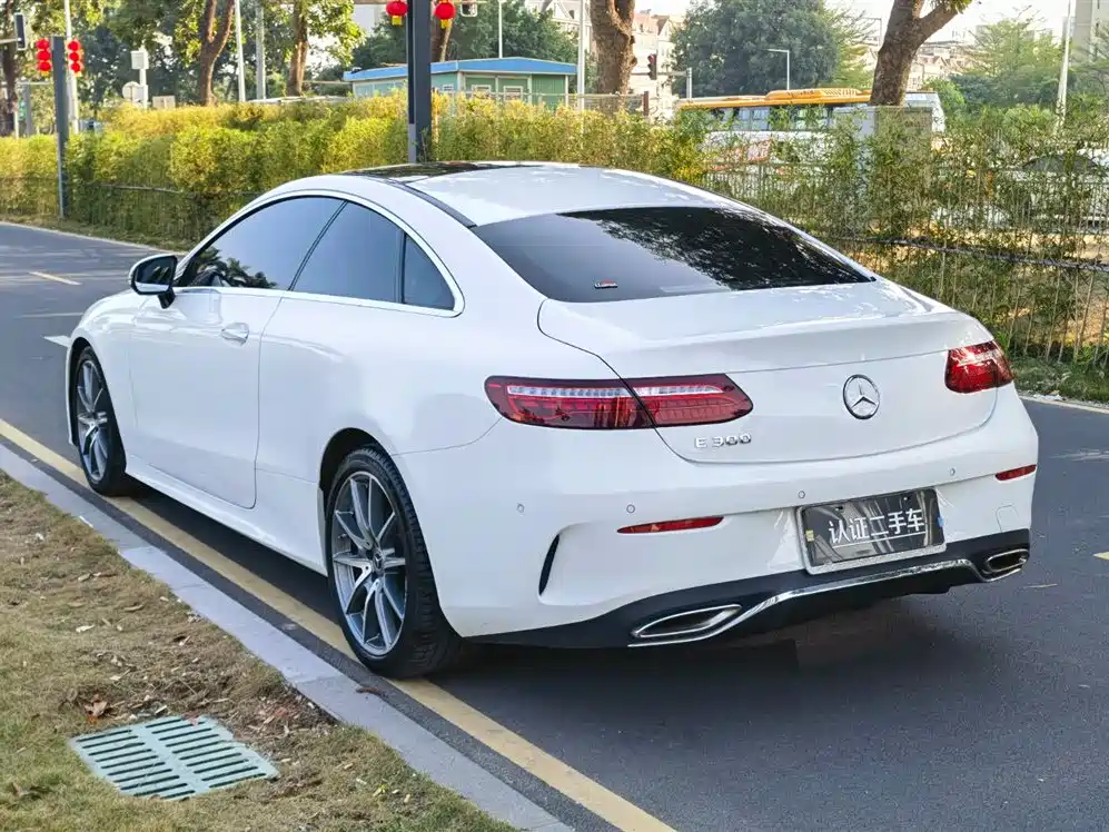 Mercedes-Benz Mercedes-Benz E-Class (Imported) 2021 E 300 Coupe 2021 - thumbnail 5
