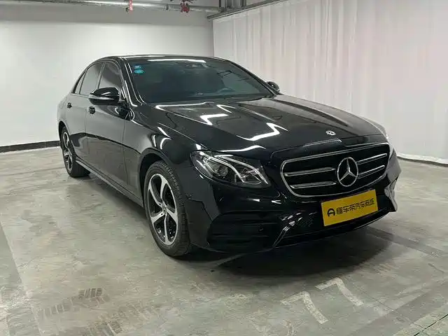 Mercedes-Benz Mercedes-Benz E-Class 2017 E 200 Sport 2018 - thumbnail 3