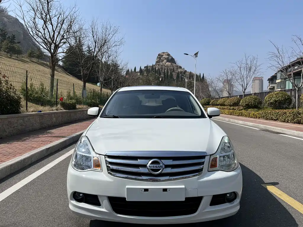 Nissan Nissan Teana 2009 2.0XL CVT Technology Sunroof Edition 2011 - thumbnail 2