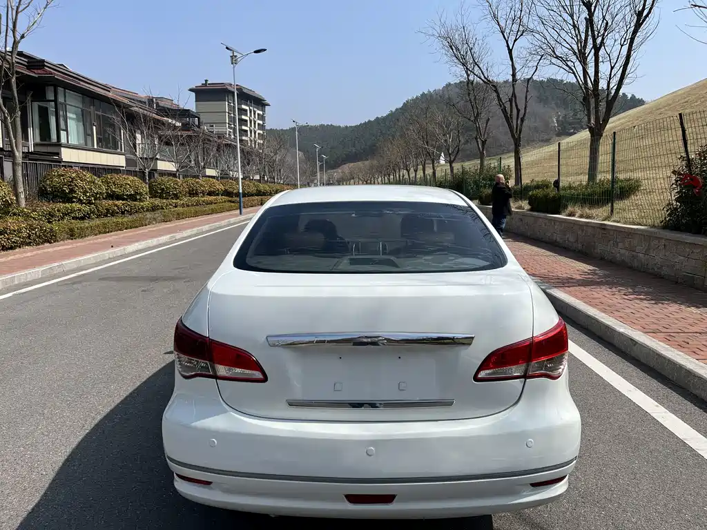 Nissan Nissan Teana 2009 2.0XL CVT Technology Sunroof Edition 2011 - thumbnail 4