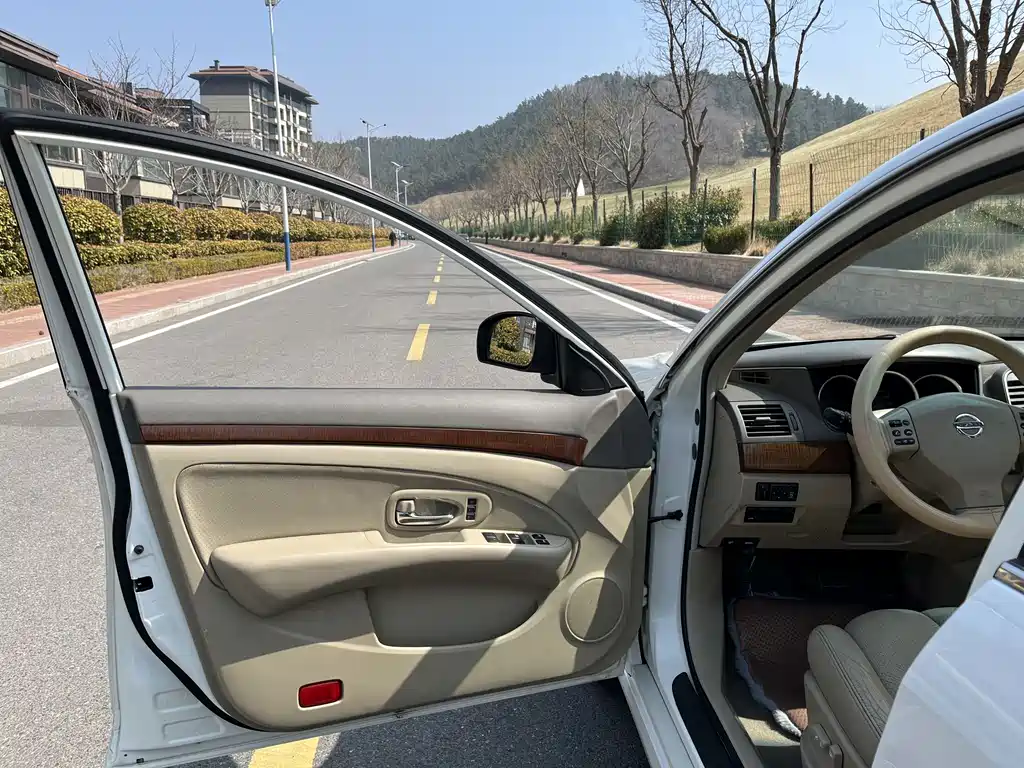 Nissan Nissan Teana 2009 2.0XL CVT Technology Sunroof Edition 2011 - thumbnail 8