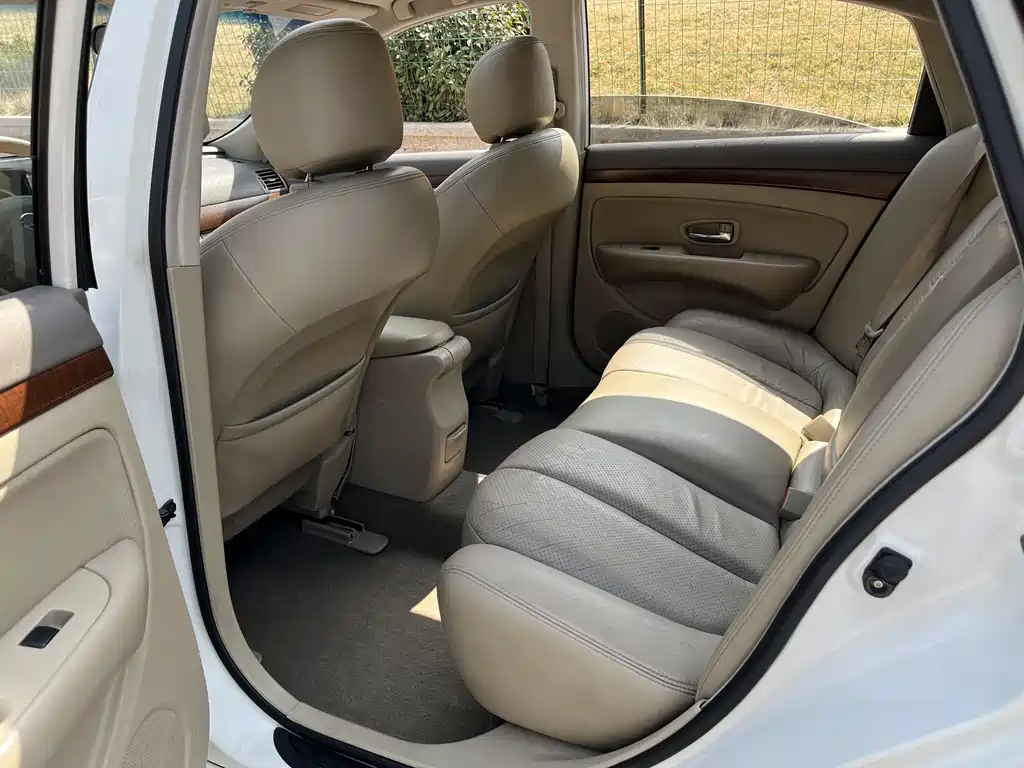 Nissan Nissan Teana 2009 2.0XL CVT Technology Sunroof Edition 2011 - thumbnail 24
