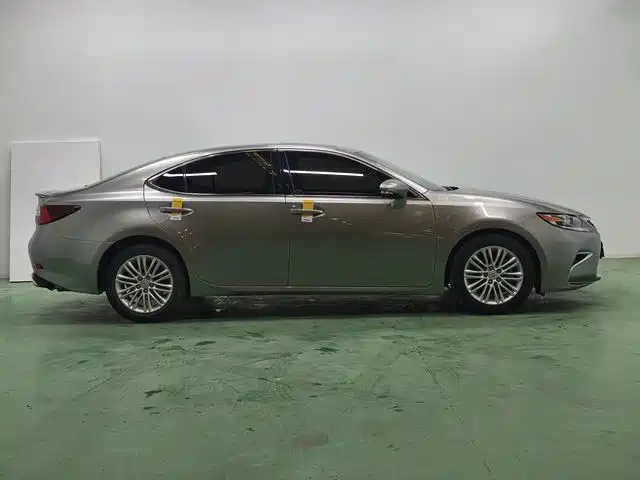 Lexus Lexus ES 2015 ES 200 Luxury Edition 2018 - thumbnail 8