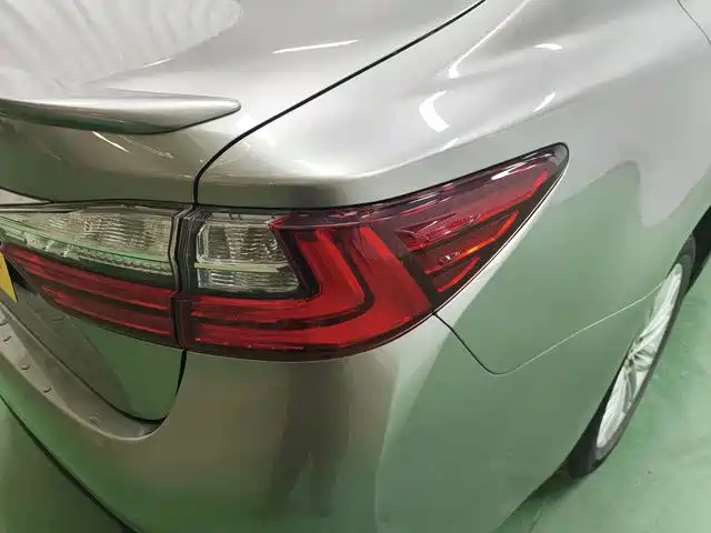 Lexus Lexus ES 2015 ES 200 Luxury Edition 2018 - thumbnail 19