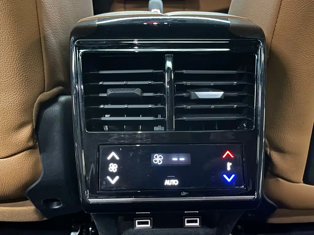 DS DS 7 Crossback 2018 45THP Rivoli Pioneer Edition 2019 - thumbnail 17
