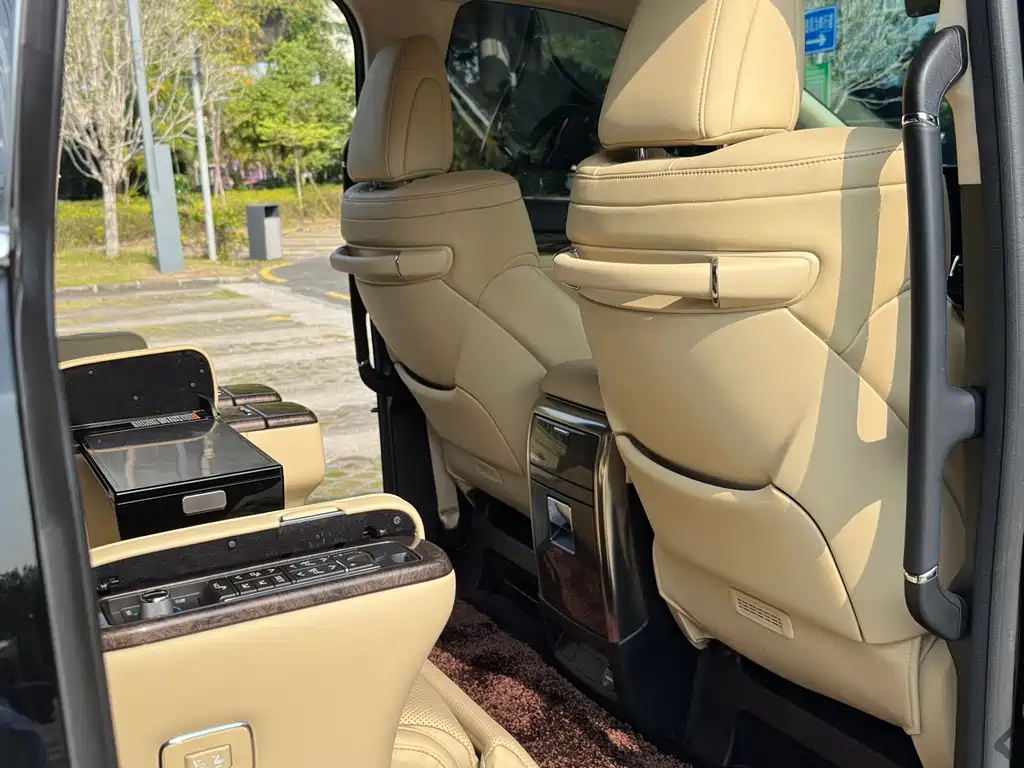 Toyota Alphard 2021 Model Hybrid 2.5L Premium Edition 2021 - thumbnail 10
