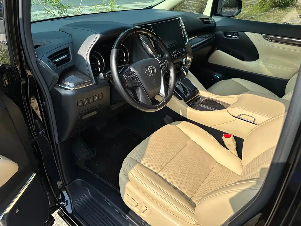 Toyota Alphard 2021 Model Hybrid 2.5L Premium Edition 2021 - thumbnail 13