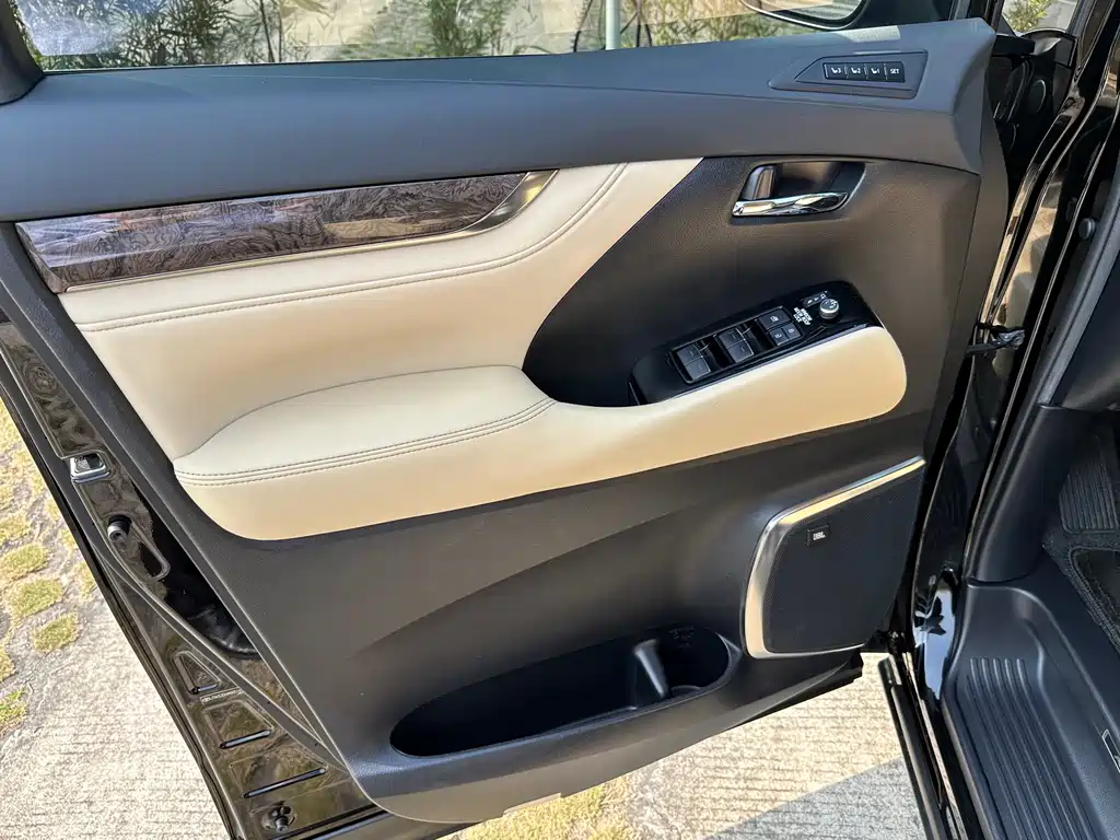 Toyota Alphard 2021 Model Hybrid 2.5L Premium Edition 2021 - thumbnail 14