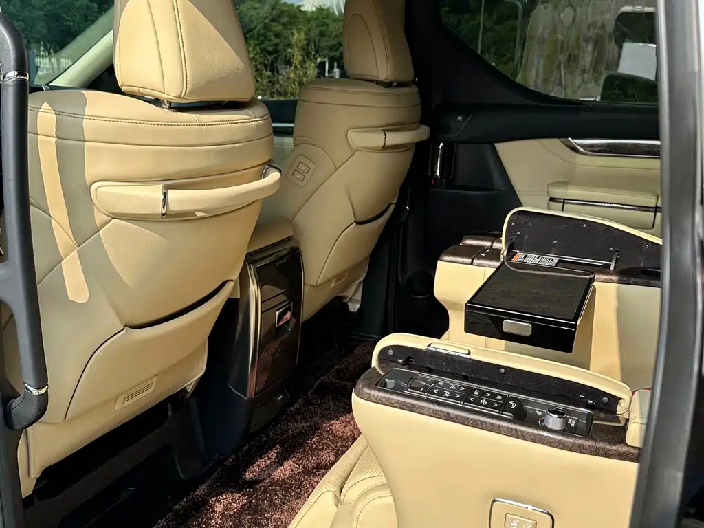 Toyota Alphard 2021 Model Hybrid 2.5L Premium Edition 2021 - thumbnail 17