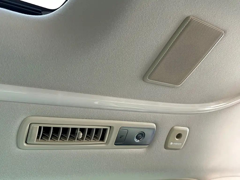 Toyota Alphard 2021 Model Hybrid 2.5L Premium Edition 2021 - thumbnail 19
