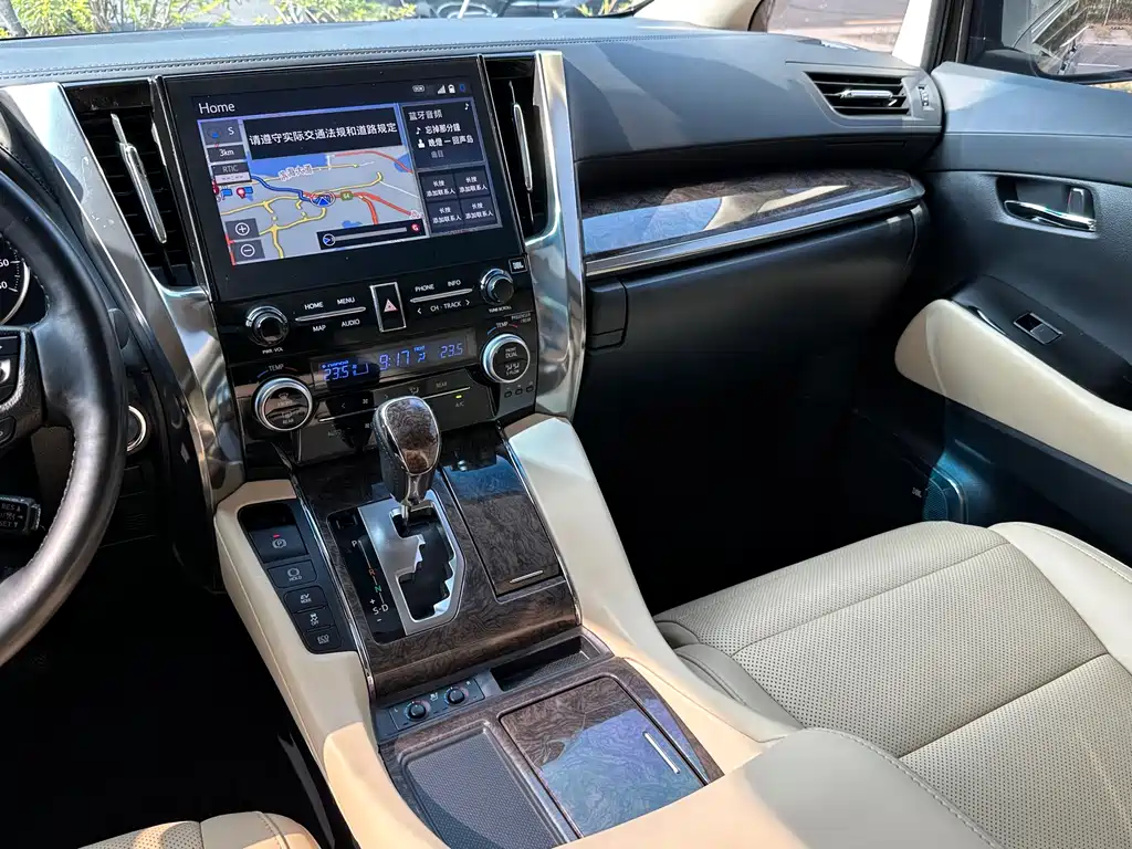 Toyota Alphard 2021 Model Hybrid 2.5L Premium Edition 2021 - thumbnail 22