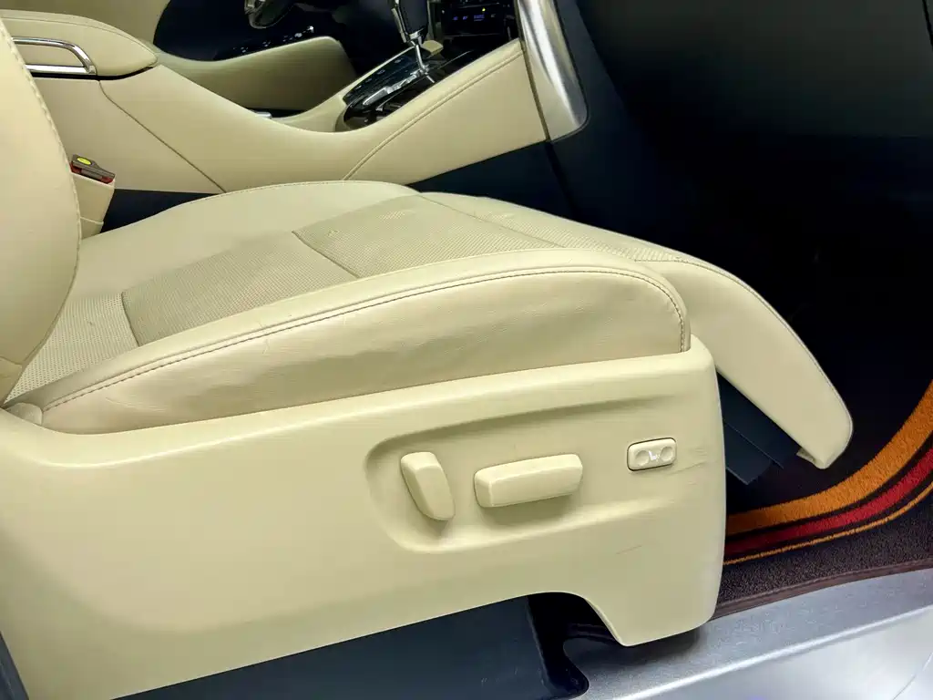 Toyota Toyota Alphard 2018 Model Year Facelift 3.5L Luxury Version 2018 - thumbnail 15