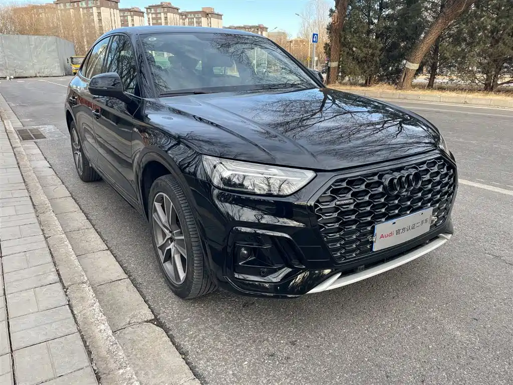 Audi Audi Q5L Sportback 2024 40 TFSI Luxury Edition 2023 - thumbnail 3