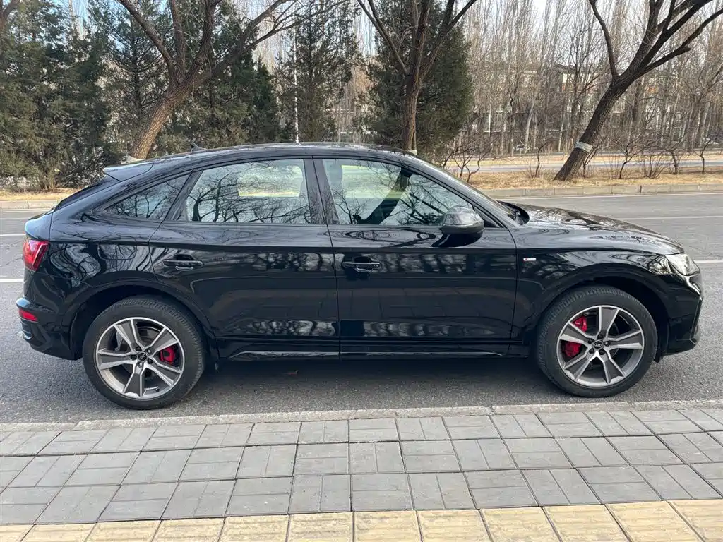 Audi Audi Q5L Sportback 2024 40 TFSI Luxury Edition 2023 - thumbnail 4