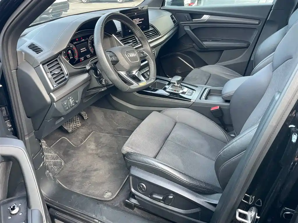 Audi Audi Q5L Sportback 2024 40 TFSI Luxury Edition 2023 - thumbnail 9