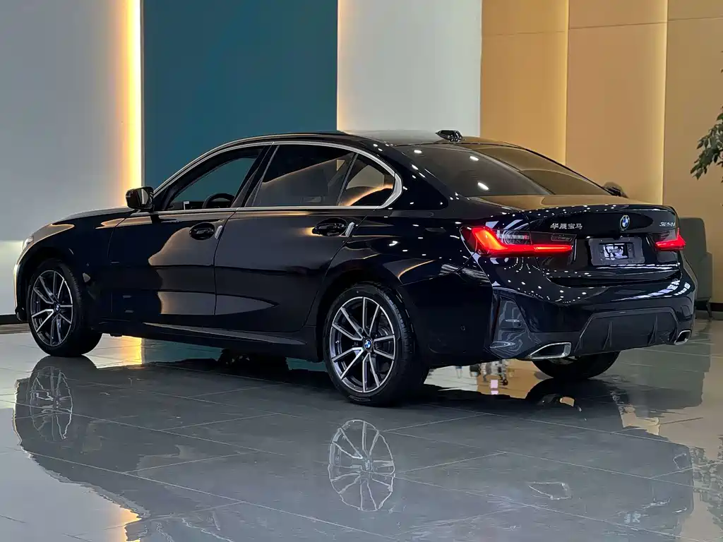 BMW BMW 3 Series 2023 325Li M Sport Package 2022 - thumbnail 10
