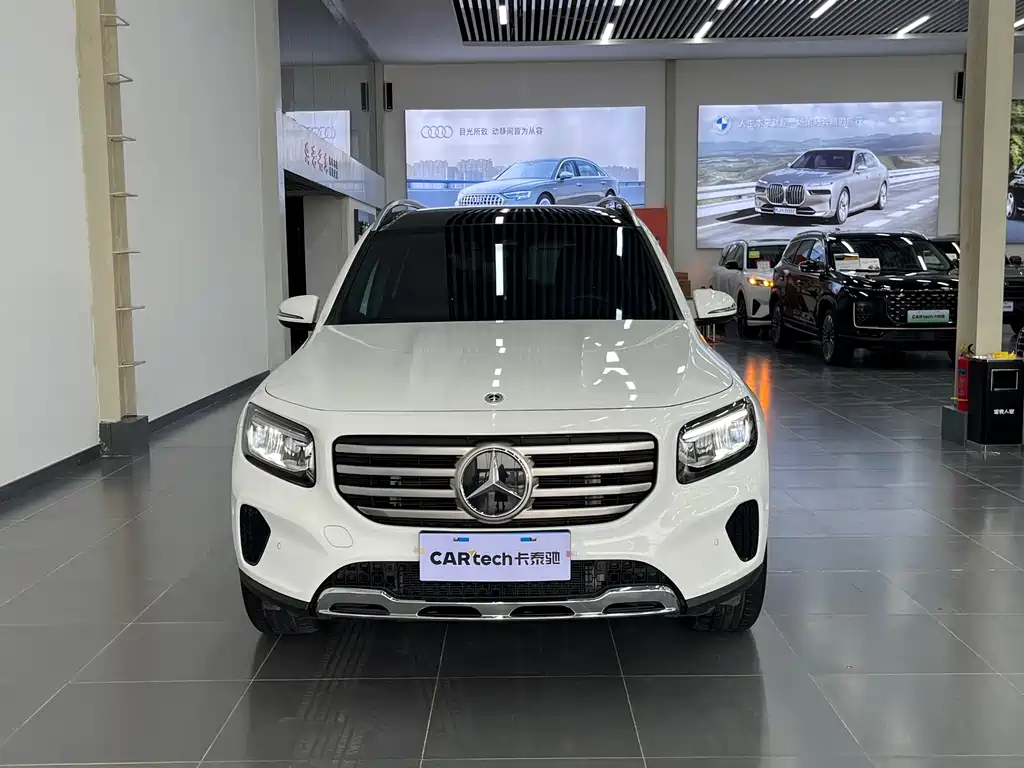 Mercedes-Benz Mercedes-Benz GLB 2024 GLB 220 Dynamic 2024 - thumbnail 4