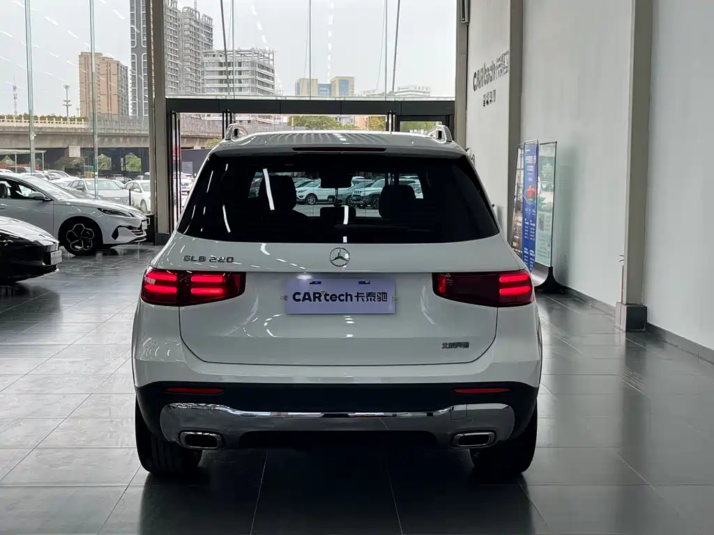 Mercedes-Benz Mercedes-Benz GLB 2024 GLB 220 Dynamic 2024 - thumbnail 5